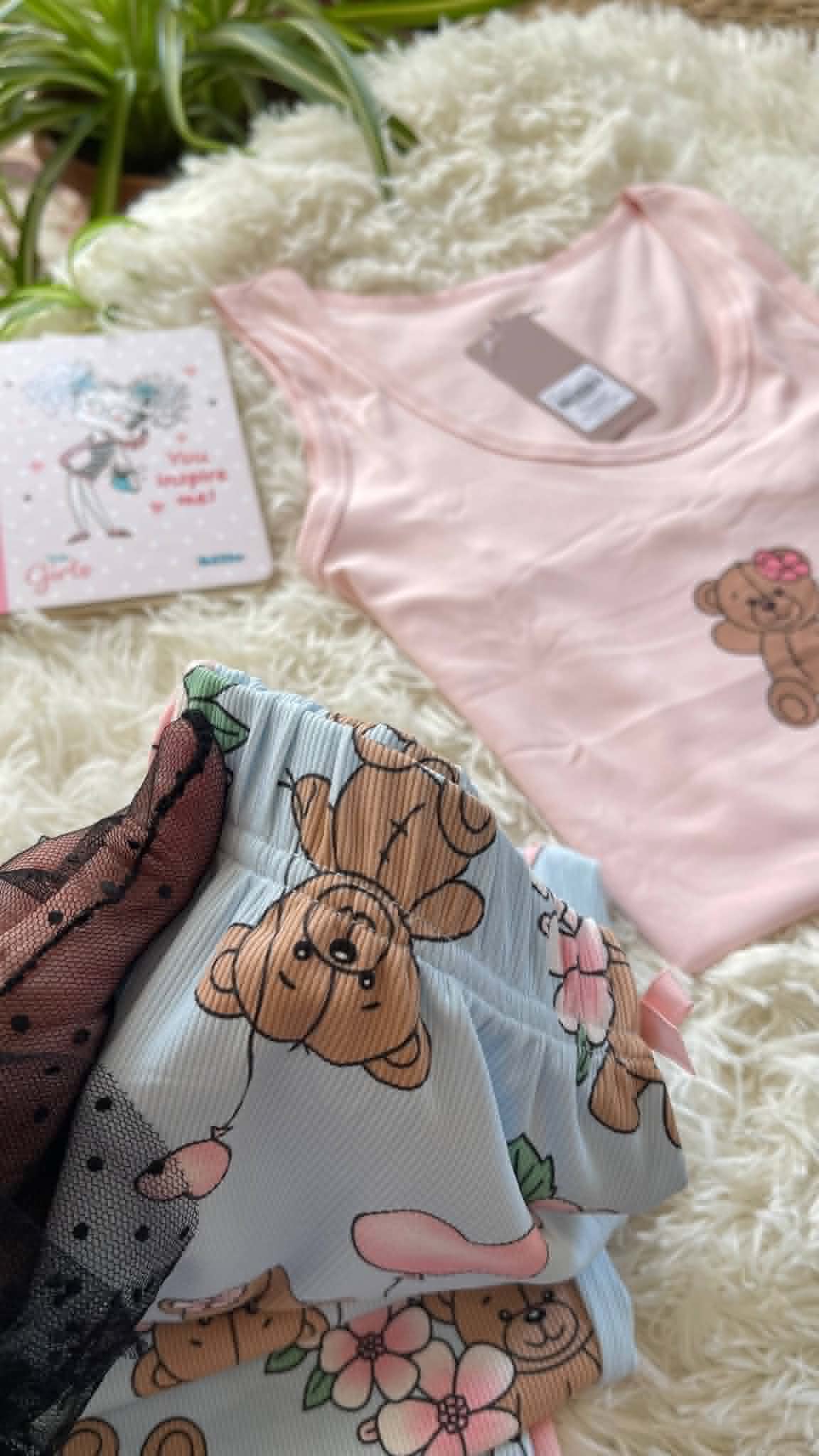 Pyjama côtelé rose & bleu motif ourson🧸✨ – Image 4